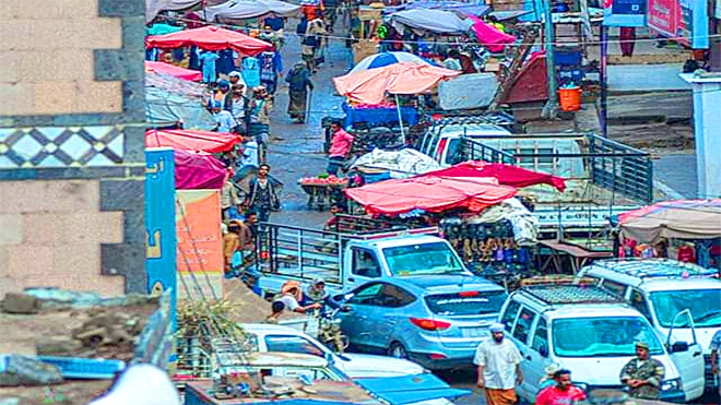 سوق مدينة لودر بمحافظة أبين